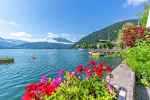 Relax Prints: View of Lake Zell in Zell am See on a sunny day, Zell am See, Salzburg, Austria, Europe