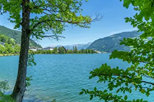 Friends Prints: View of Lake Zell in Zell am See on a sunny day, Zell am See, Salzburg, Austria, Europe