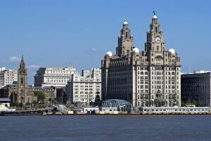Images Dated 24th June 2009: View of the Liverpool skyline and the Liver Building, from the Mersey ferry
