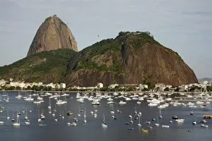 Images Dated 12th February 2010: View of the Pao de Acucar (Sugar Loaf mountain) and the Bay of Botafogo, Rio de Janeiro, Brazil