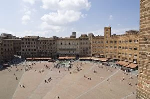 Images Dated 11th September 2007: View of the Piazza del Campo, Siena, UNESCO World Heritage Site, Tuscany, Italy, Europe