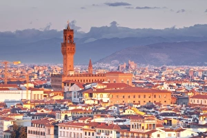The view from Piazzale Michelangelo over to the historic city of Florence, UNESCO World Heritage Site, Florence, Tuscany, Italy, Europe