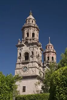 Images Dated 16th November 2008: View from the Plaza de Armas of the Cathedral of Morelia, Morelia, Michoacan