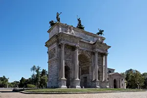 Public Square Prints: View of Porta Sempione (Simplon Gate) and Arco della Pace (Arch of Peace)