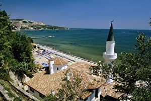 View over the Quiet Nest villa and minaret, Palace of Queen Marie, Balchik, Black Sea coast, Bulgaria, Europe