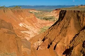 Images Dated 30th August 2008: View over the Red Tsingys, sandstone formations, near Diego Suarez (Antsiranana)