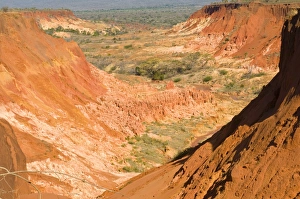 Images Dated 30th August 2008: View over the Red Tsingys, sandstone formations, near Diego Suarez (Antsiranana)