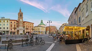 Rimini Prints: View of restaurant and buildings in Piazza Tre Martiri