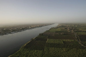 Irrigation Prints: A view of the River Nile at sunrise, near Luxor, Egypt, North Africa, Africa