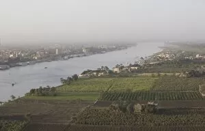 Images Dated 1st March 2007: View of the River Nile and the town of Luxor, Egypt, North Africa, Africa