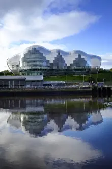Gateshead Prints: View of the Sage Concert Hall and Arts Centre in Gateshead on the River Tyne, Gateshead
