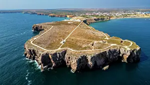 Geological Prints: View of Sagres Fortress standing on a peninsula with surrounding cliffs and ocean in Algarve