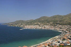 Samos Prints: View over Samos harbour and town