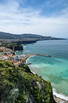Sea View Prints: View over Sorrento, Bay of Naples, Campania, Italy, Europe