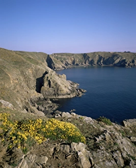 View south to Little Sark along west coast of Sark, Channel Islands, United Kingdom