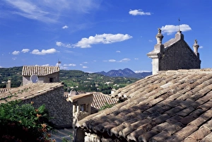 View over tiled roofs in upper town, Vaison-la-Romaine, Vaucluse, Provence