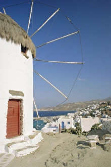 View of the town from the upper windmills