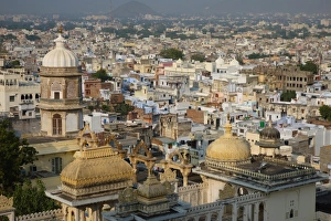 Udaipur Prints: View across Udaipur from the City Palace, Udaipur, Rajasthan, India, Asia