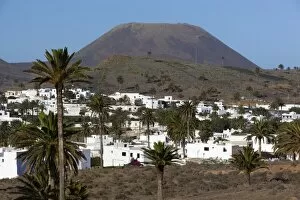 Images Dated 1st December 2011: View over village, Haria, Lanzarote, Canary Islands, Spain