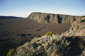 Reunion Prints: View over the volcanic Plaine des Sables