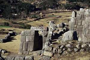 Sacsayhuaman Prints: View from the walls