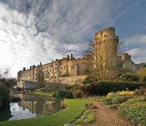 Castles Prints: A view of Warwick Castle and the River Avon, Warwick, Warwickshire, England
