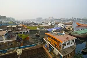 View over the wharf of Dhaka, Bangladesh, Asia