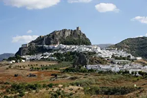 Pueblos Blancos Prints: View over Zahara village at Parque Natural Sierra de Grazalema, Andalucia, Spain, Europe