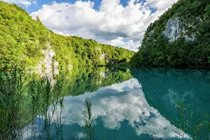 Trail Prints: Views of turquoise water