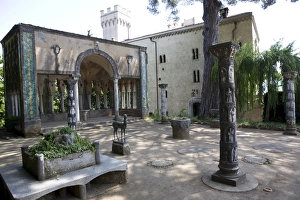 Images Dated 15th June 2009: Villa Cimbrone, Ravello, Campania, Italy, Europe