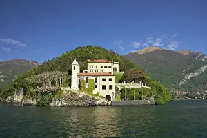 Lombardy Prints: Villa del Balbianello on Punta di Lavedo in spring sunshine