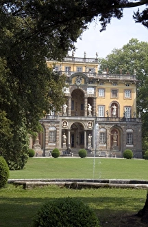 Lucca Prints: Villa Torrigiani