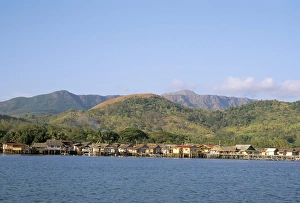 Hill Range Prints: Village of Coron, island of Busuanga, Calamian archipelago, Palawan, Philippines