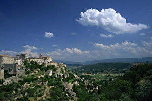 Gordes Prints: The village of Gordes overlooking the Luberon countryside, Vaucluse, Provence