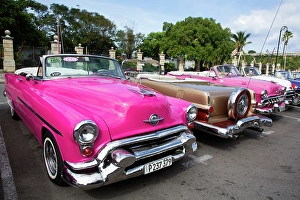 Vehicles Prints: Vintage Cars, Havana Old Town, Havana, Cuba