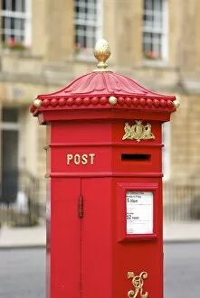 Images Dated 19th August 2011: Vintage letter box, Great Pulteney Street, Bath, UNESCO World Heritage Site, Avon, England