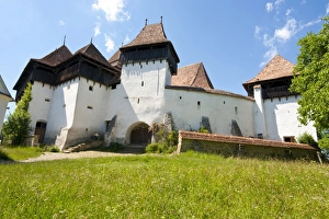 Images Dated 21st June 2008: Viscri, UNESCO World Heritage Site, Saxonian churches, Romania, Europe