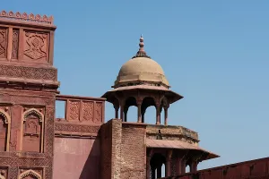 Arts Prints: Visit to Agra Fort showcases historic architecture under the clear blue sky