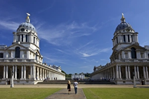 Visitors enjoy summer sunshine, Old Royal Naval College, built by Sir Christopher Wren, Greenwich, UNESCO World Heritage Site, London, England, United Kingdom, Europe