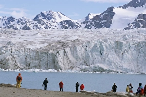 Glaciology Prints: Visitors from ice-breaker tour ship