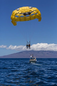 Maui Prints: Visitors parasailing in the AuAu Channel, Maui, Hawaii, United States of America, Pacific
