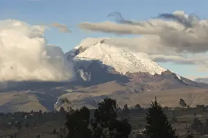 Ecuadorian Prints: Volcan Cotopaxi, at 5897m, second highest volcano in Ecuador
