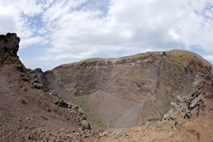 Images Dated 25th April 2010: Volcanic crater of Vesuvius, Campania, Italy, Europe