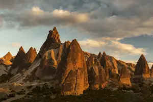 Pointed Prints: Volcanic desert landscape and its fabulous geographical structures caught in evening light