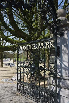 Images Dated 7th April 2008: Vondelpark, Amsterdam, Netherlands, Europe