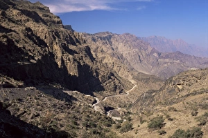Hajar Prints: Wadi Bani Awf