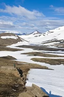 Images Dated 12th June 2009: Walkers in mountain landscape covered with ice, Snaefellsjokull National Park