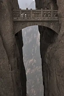 Rock Cliff Prints: Walking Fairy Land Bridge, White Cloud Scenic Area, Mount Huangshan (Yellow Mountain)
