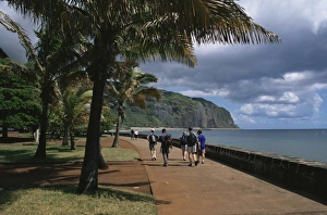 Reunion Prints: Walking along Le Barachois, the main promenade, St