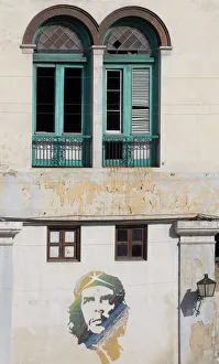 Art Work Prints: A wall painting of Che Guevara in Habana Vieja (old town), Havana, Cuba